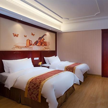 Vienna Hotel Shenzhen Exhibitian Center 2Nd Exteriér fotografie